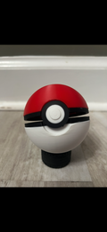 poke ball comes with the Pikachu